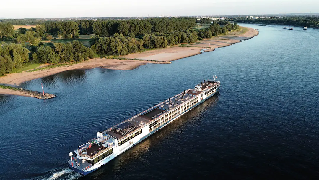 7nt Danube River Cruise, French Balcony Cabin & Full Board Plus