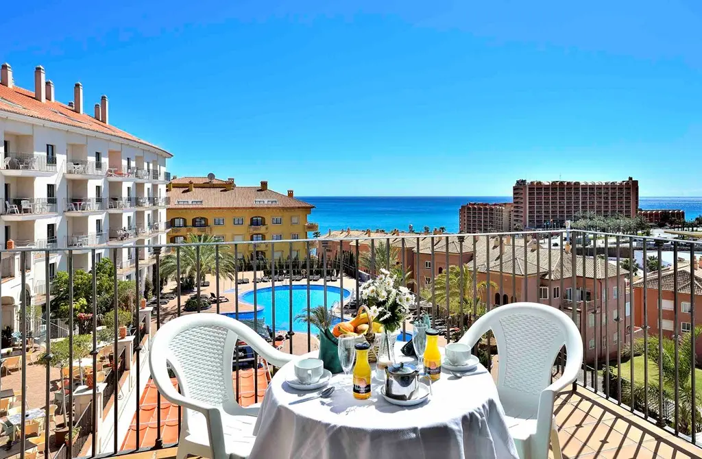 Easter Holidays 2024 – Benalmadena, Costa Del Sol – B&B – Book now for £180 deposit!!