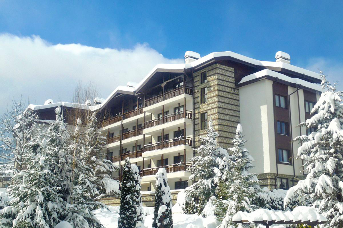 Bulgaria Family of 4 Skiing Holiday