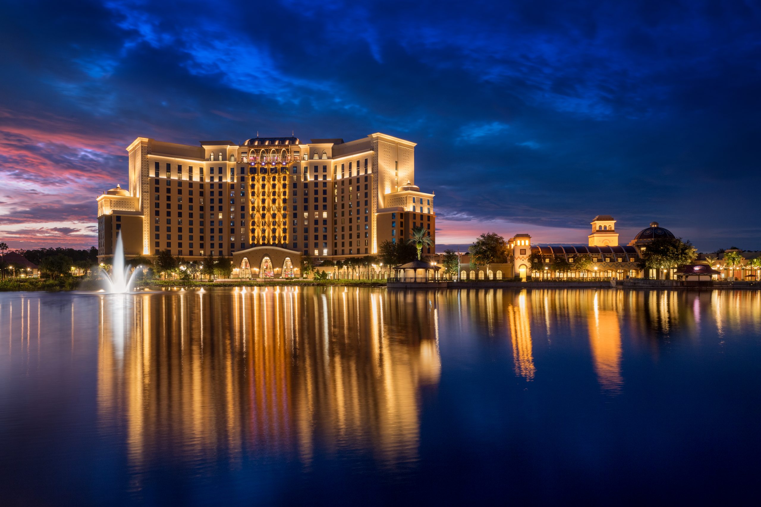 14 Nights Onsite at Disney’s Coronado Springs Resort, Including Park Tickets