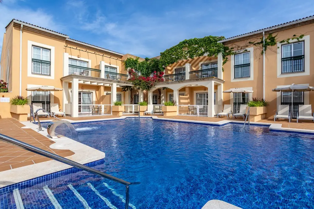 Cala’n Bosch, Menorca, Suite with Swim Up Pool