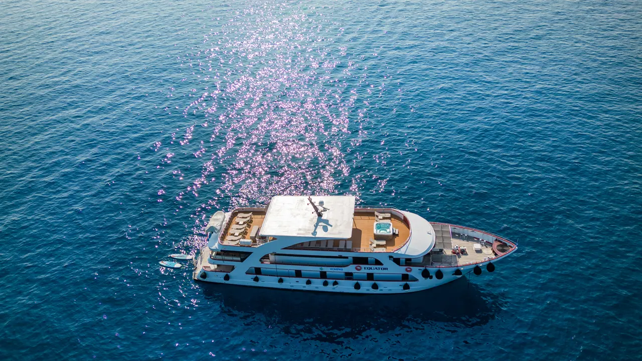 Croatian Island Hopping, Intimate cruise + Excursions Incl.