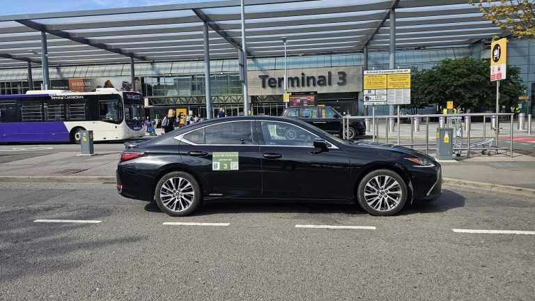 Book your airport taxi with Rufus Taxi services