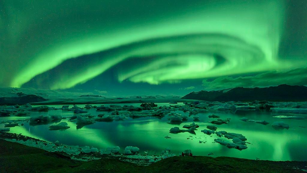 Amazing Iceland, Northern Lights, Golden Circle, Secret Lagoon, Whale Watching!