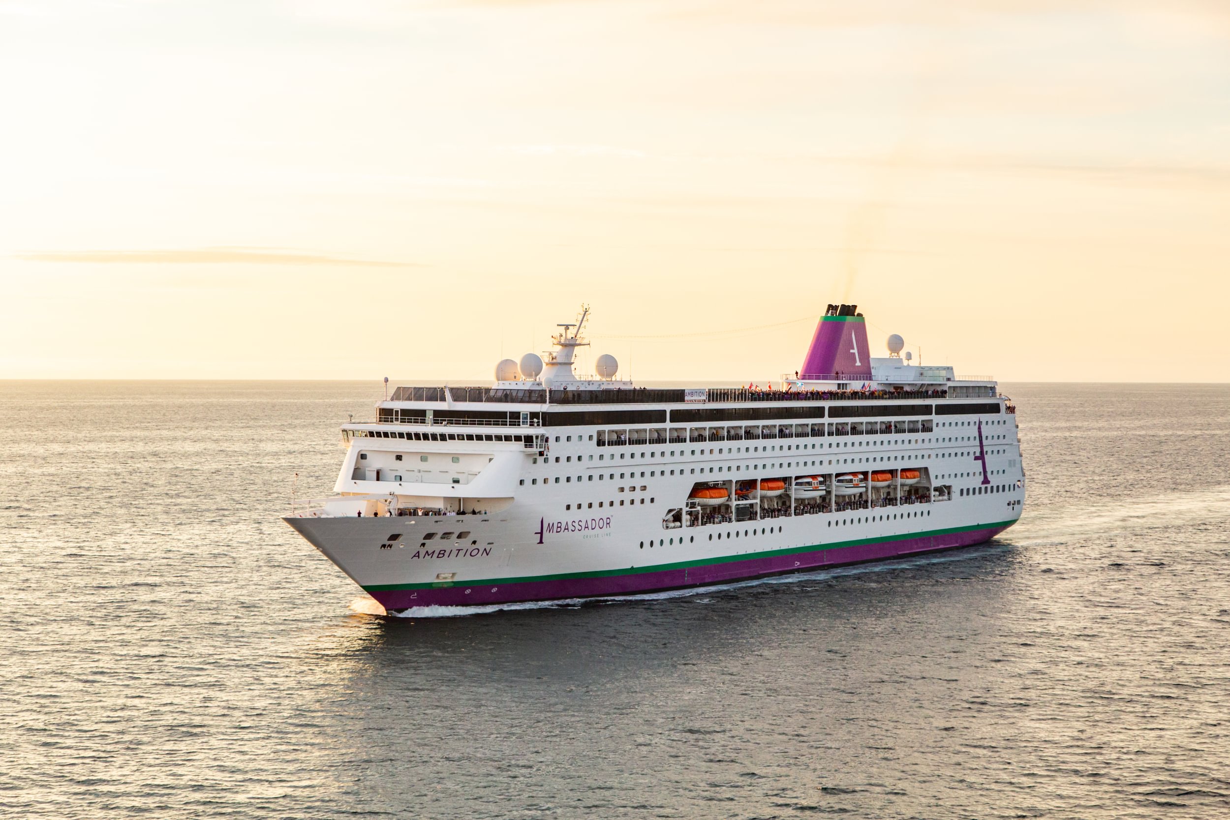 10-nights, Western France & Spain Cruise Sailing from Portsmouth, Ocean View Cabin